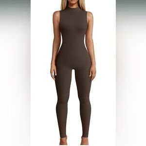 OQQ Women Yoga Jumpsuits Workout Ribbed Sleeveless High Neck Tops Sport Jumpsuit